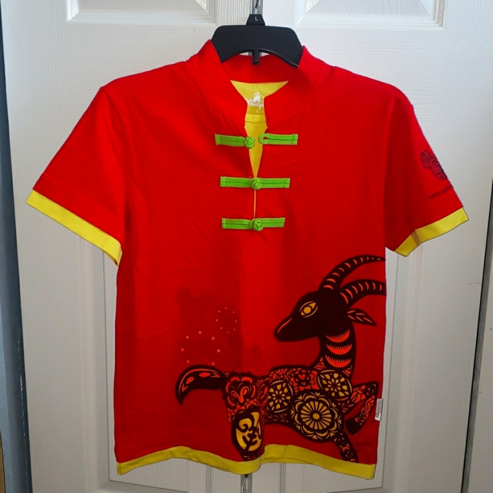 Traditional shirt